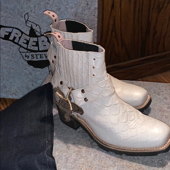 Freebird by Steven Shoes - FREE BIRD WHISKEY MOOD RING ANKLE BOOT*SZ 8